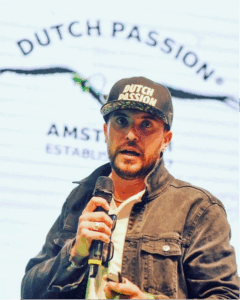 Fancessco Sasso | Dutch Passion Copyright© Dutch Passion